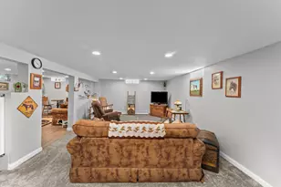 3219 265th St N, Hinsdale, IL 61257 - Photo 25