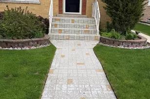 5705 S Nottingham Ave, Chicago, IL 60638 - Photo 3