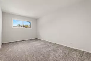 151 S Ruga Ct, Addison, IL 60101 - Photo 15