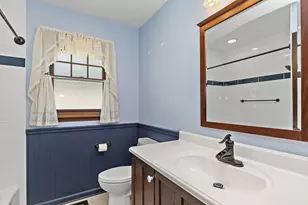2 Summit Ave, East Dundee, IL 60118 - Photo 17