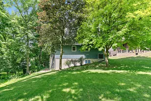 2 Summit Ave, East Dundee, IL 60118 - Photo 27
