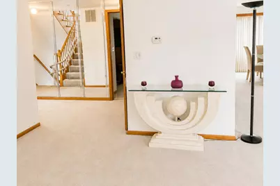 8125 S Prairie Park Place, Chicago, IL 60619 - Photo 11
