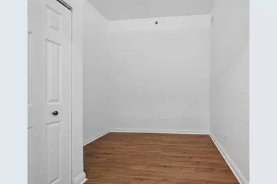 230 W Division Street #1408, Chicago, IL 60610 - Photo 13