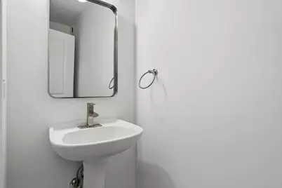 230 W Division Street #1408, Chicago, IL 60610 - Photo 11