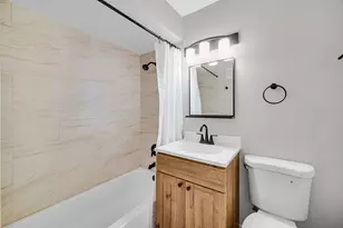 38 King Arthur Ct, Northlake, IL 60164 - Photo 11