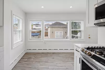 5836 N Manton Avenue, Chicago, IL 60646 - Photo 11