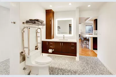2722 Central Street #4S, Evanston, IL 60201 - Photo 19