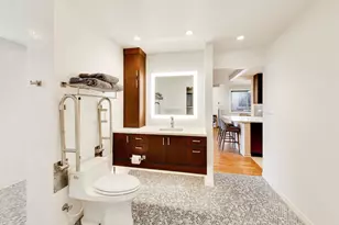 2722 Central St, Evanston, IL 60201 - Photo 19