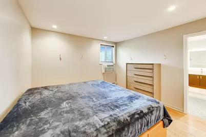 2722 Central Street #4S, Evanston, IL 60201 - Photo 17