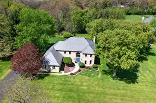 676 Old Westbury Rd, Crystal Lake, IL 60012 - Photo 57