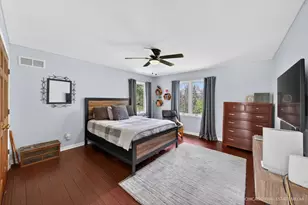 676 Old Westbury Rd, Crystal Lake, IL 60012 - Photo 39