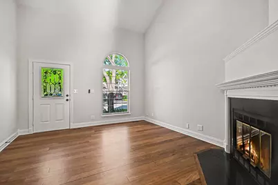1527 Harvest Lane, Westmont, IL 60559 - Photo 3