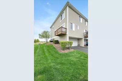 [Address not provided], Pingree Grove, IL 60140 - Photo 19