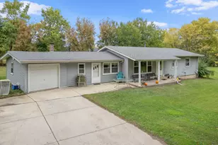 2110 A-B State Route 31 Rte, Oswego, IL 60543 - Photo 3