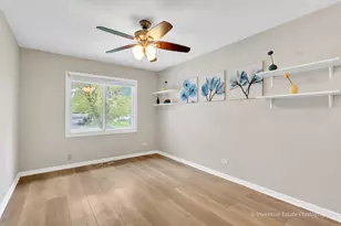 2711 Hobson Rd, Woodridge, IL 60517 - Photo 19