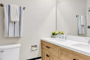 2711 Hobson Rd, Woodridge, IL 60517 - Photo 25
