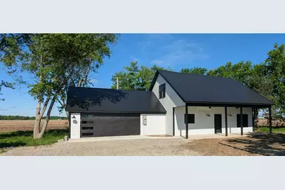 521 Dewolf Street, Odin, IL 62870 - Photo 1