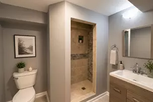 5415 W Rice St, Chicago, IL 60651 - Photo 27