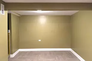 5415 W Rice St, Chicago, IL 60651 - Photo 31