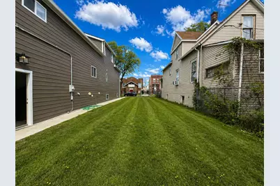 5415 W Rice Street, Chicago, IL 60651 - Photo 39
