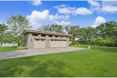 448 Wolfe Drive, Loda, IL 60948 - Photo 5