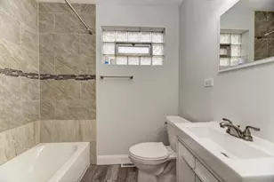8625 43rd St, Lyons, IL 60534 - Photo 15