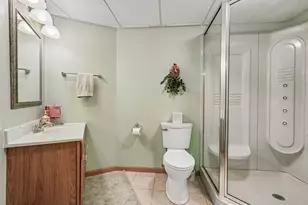 1105 Portsmouth Cir, Gurnee, IL 60031 - Photo 49