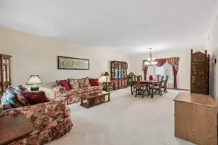 1105 Portsmouth Cir, Gurnee, IL 60031 - Photo 13