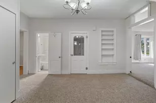 209 E Griggs St, Mansfield, IL 61854 - Photo 9
