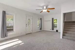 209 E Griggs St, Mansfield, IL 61854 - Photo 7