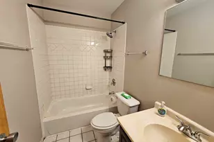 3000 Bayside Dr, Palatine, IL 60074 - Photo 17