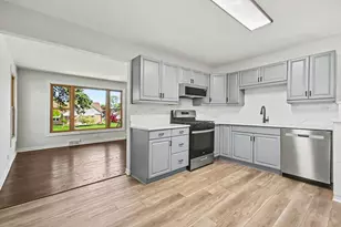 2255 Atlantic Ave Ave, Melrose Park, IL 60164 - Photo 9