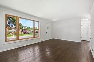 2255 Atlantic Ave Ave, Melrose Park, IL 60164 - Photo 7