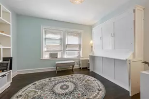 927 Hinman Ave, Evanston, IL 60202 - Photo 9