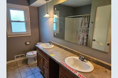420 S Wood Street, Nashville, IL 62263 - Photo 11