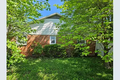 420 S Wood Street, Nashville, IL 62263 - Photo 3