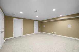 5 Brittany Ln, Lincolnshire, IL 60069 - Photo 35