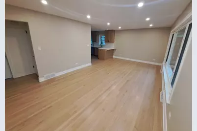 307 N Fairview Avenue, Mount Prospect, IL 60056 - Photo 3