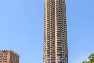 3660 N Lake Shore Dr, Chicago, IL 60613 - Photo 1