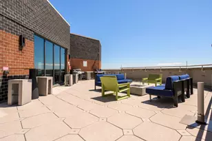 3660 N Lake Shore Dr, Chicago, IL 60613 - Photo 25