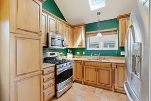 1016 174th St, East Hazel Crest, IL 60429 - Photo 7