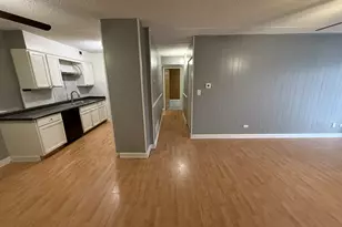259 Stoneybrook Ln, Bloomingdale, IL 60108 - Photo 7