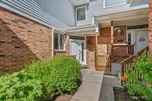 255 Charlotte Ct, Cary, IL 60013 - Photo 3