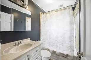 1112 Spruce St, Lake in the Hills, IL 60156 - Photo 13
