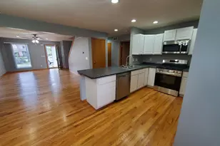 1961 Alinda Ave, Ottawa, IL 61350 - Photo 5