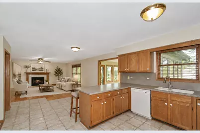 11515 Ellwood Greens Road, Genoa, IL 60135 - Photo 11