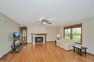 11515 Ellwood Greens Rd, Genoa, IL 60135 - Photo 13