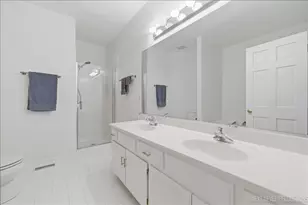 2012 Waverly Cir, Saint Charles, IL 60174 - Photo 15