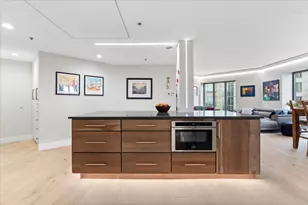 950 N Michigan Ave, Chicago, IL 60611 - Photo 17