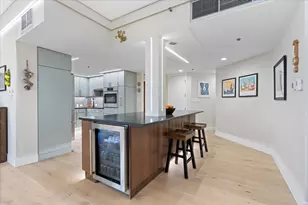 950 N Michigan Ave, Chicago, IL 60611 - Photo 13